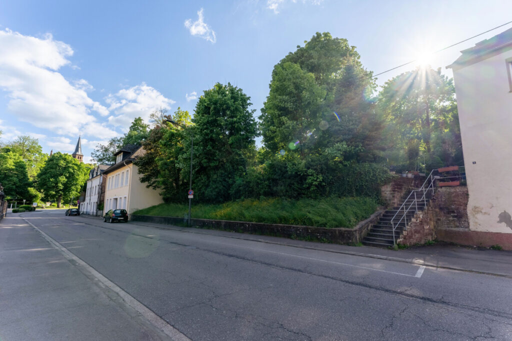 Straßenansicht